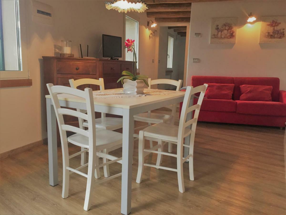 Apartmán La Casa Nel Bosco Malcesine Exteriér fotografie