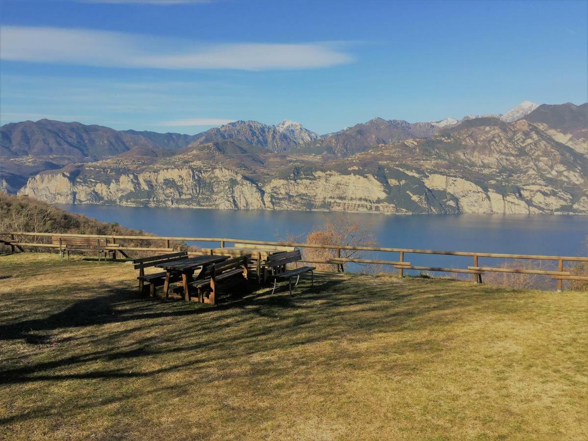 Apartmán La Casa Nel Bosco Malcesine Exteriér fotografie