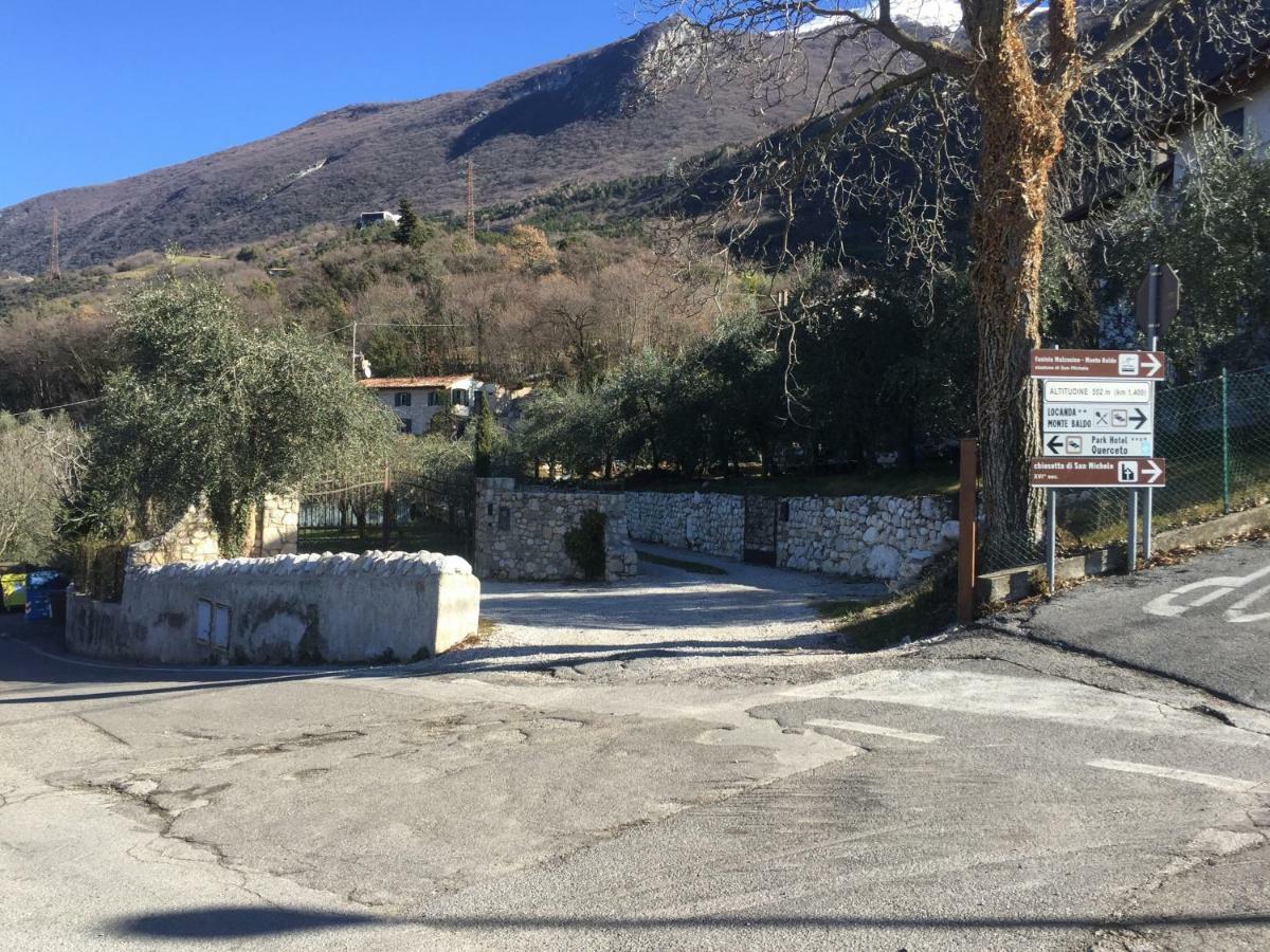 Apartmán La Casa Nel Bosco Malcesine Exteriér fotografie